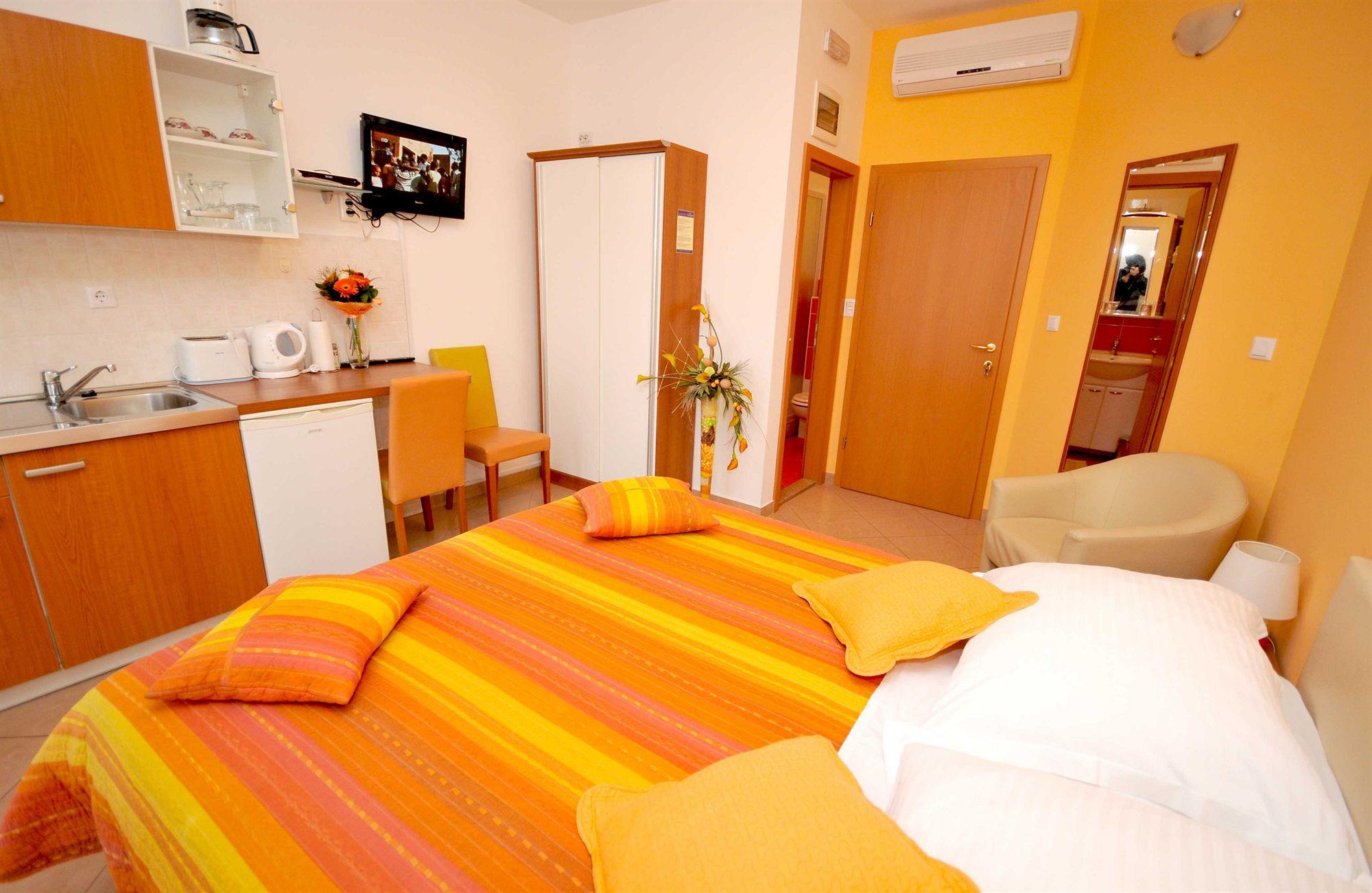 Apartmani Trogir Exterior photo