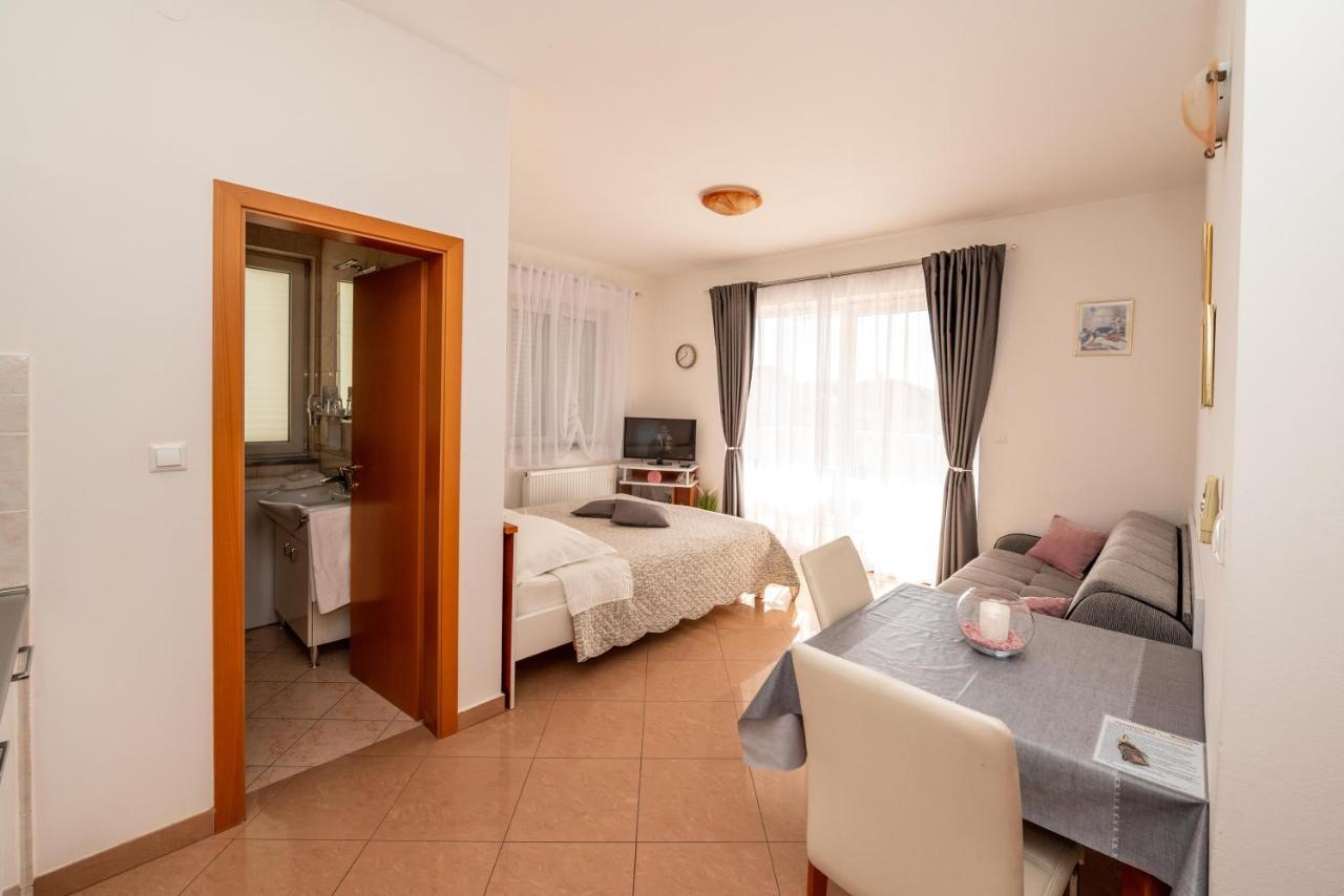Apartmani Trogir Exterior photo